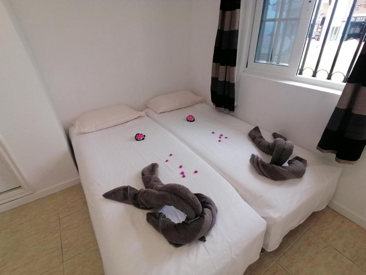 Small Studio, 50 M Front Of The Ocean & Free Wifi Playa Fanabe Exterior photo